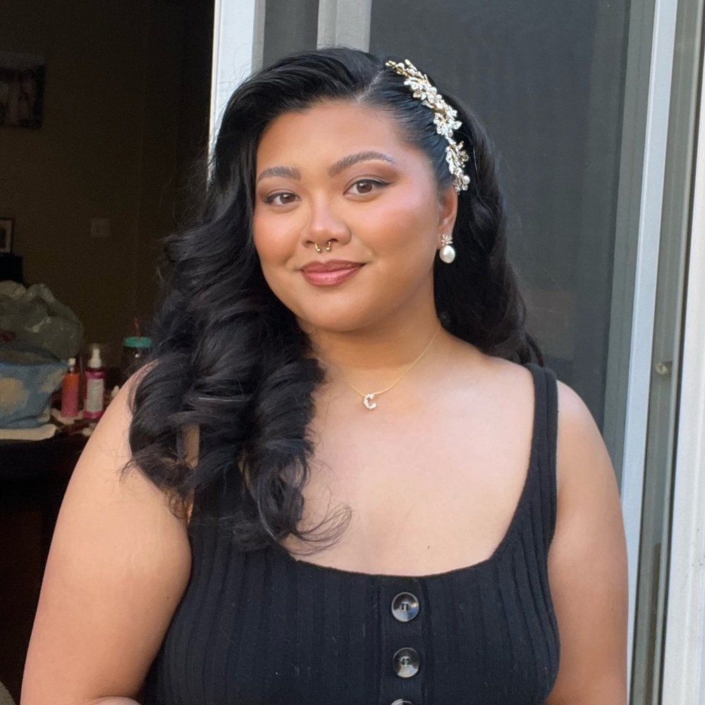 Meet your Posher, Amara